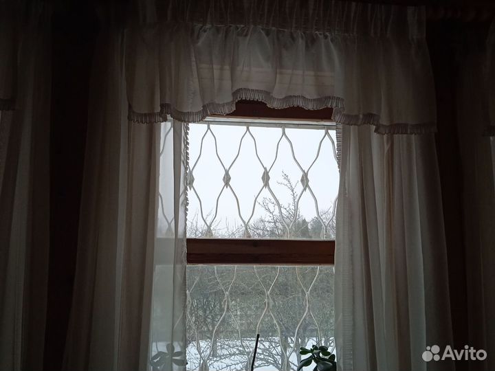 Комплект штор (ламбрекен и шторы)