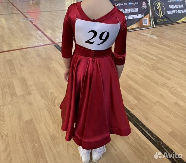 Рейтинговое платье 32 golden mask