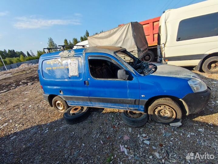 Citroen Berlingo 1.9 МТ, 2011, битый, 999 999 км