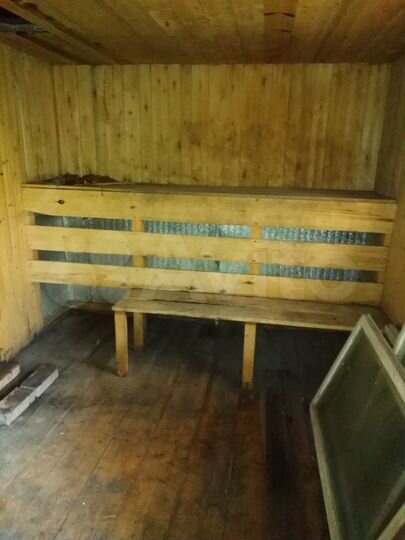 Дача 20 м² на участке 8 сот.