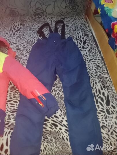 Горнолыжный костюм женский
