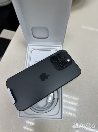 iPhone 15 Pro Max, 256 ГБ