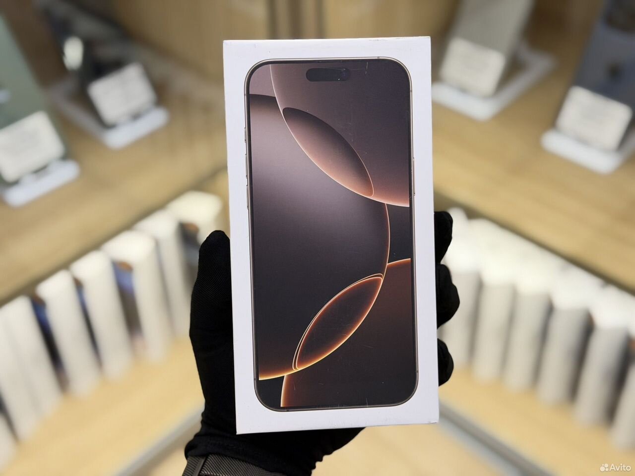 iPhone 16 Pro, 256 ГБ, SIM + eSIM