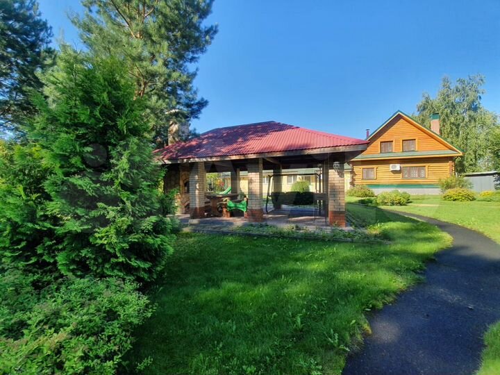 Дом 274 м² на участке 19 сот.