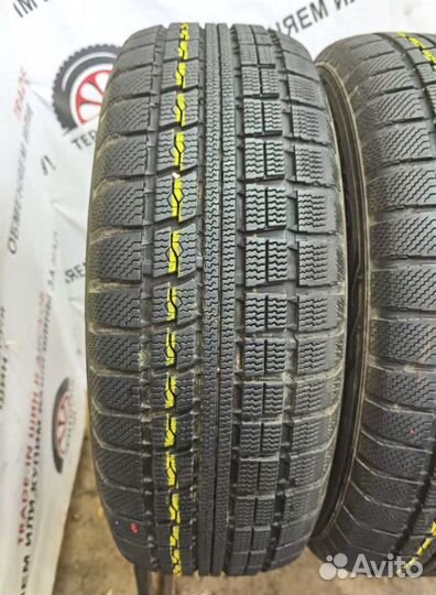 Toyo Winter Tranpath MK4a 205/60 R16 92P