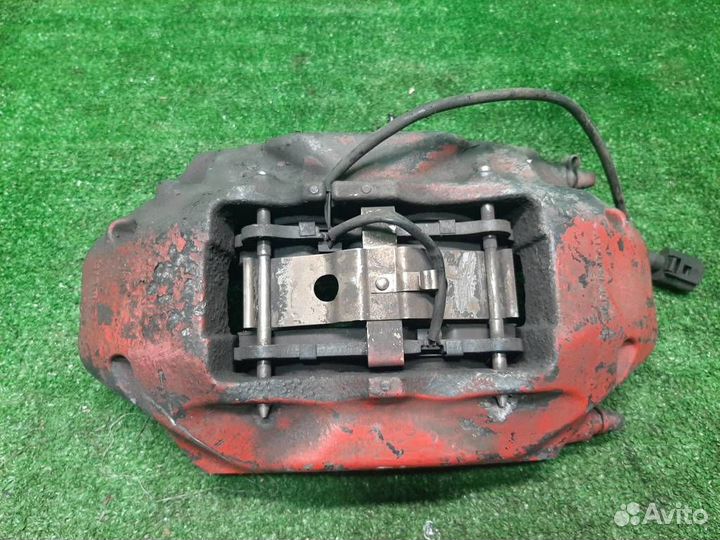 Суппорт тормозной передний левый volkswagen Touar