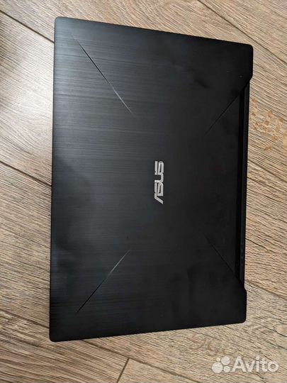 Ноутбук Asus/ i7/gtx1060/16gb/m2+жд