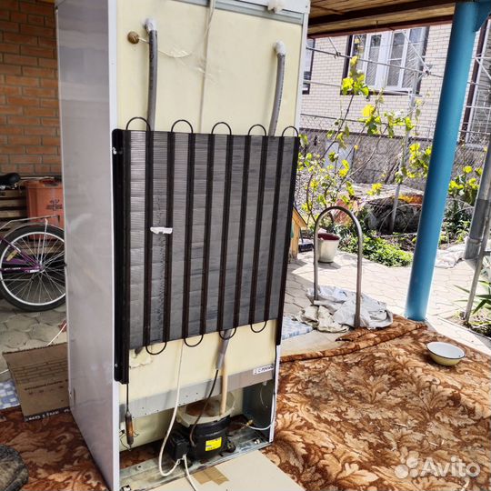 Холодильник бу indesit