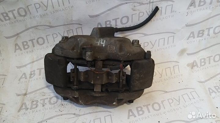 Суппорт передний правый Mb Cls 400 C218 рестайлинг