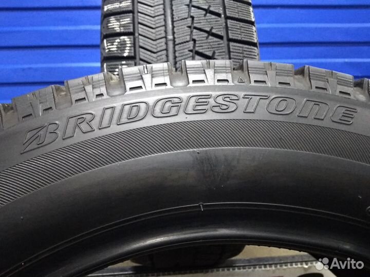 Bridgestone Blizzak VRX 215/55 R16 93Q