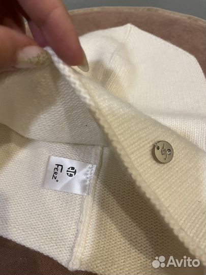 Шапка демисезонная женская