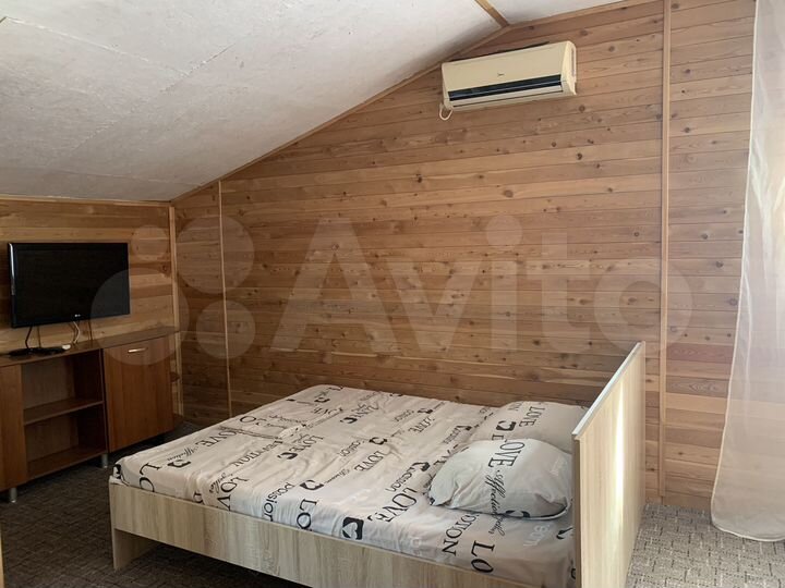 Комната 25 м² в 2-к., 2/2 эт.