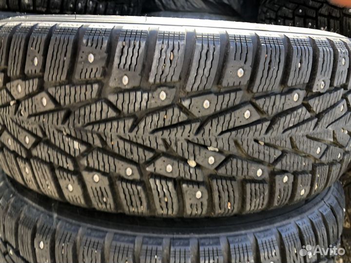 Nokian nordman 7 205/55 R16 на дисках 5/114.3
