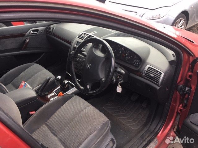 Разбор на запчасти Peugeot 407