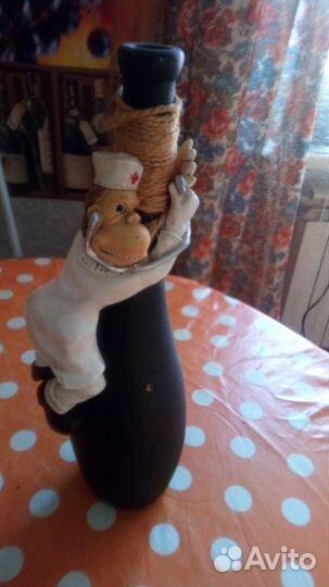 Бутылка стеклянная для вина декоративная