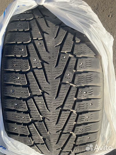 Nokian Tyres Hakkapeliitta 7 SUV 275/45 R20 110T