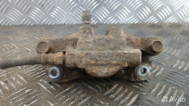 Суппорт задний правый Mitsubishi Lancer/Lancer Evolution