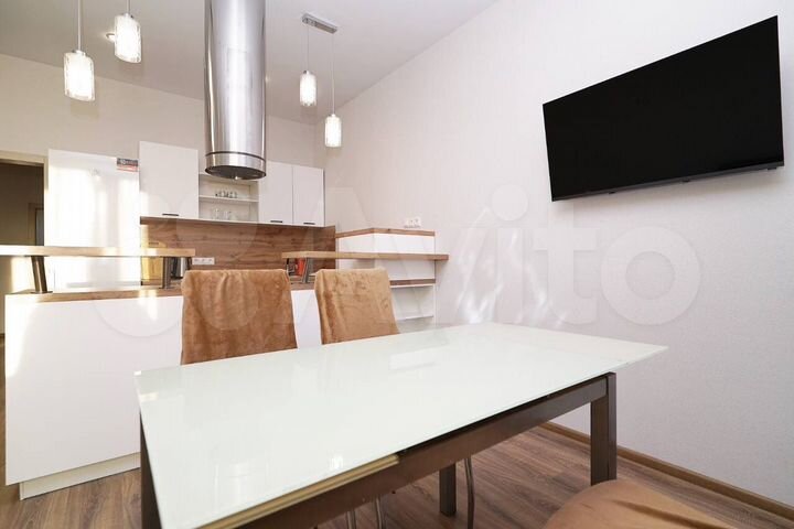 2-к. квартира, 60 м², 16/16 эт.