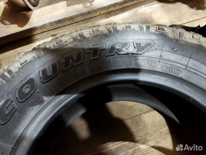 Toyo Open Country A/T 245/70 R16