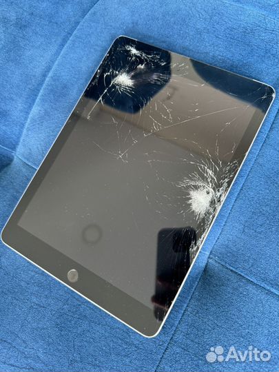 iPad на запчасти