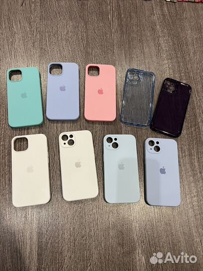 Чехлы на iPhone 13