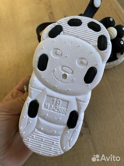 Сандалии для девочки