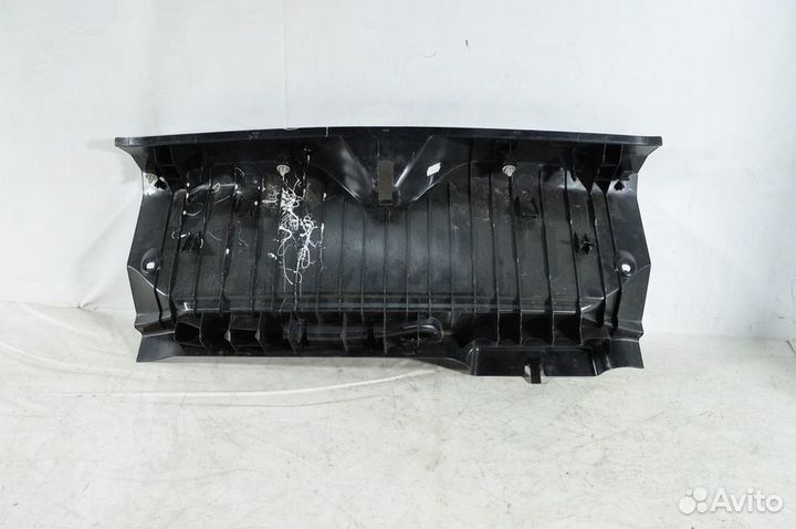 Накладка крышки багажн Mercedes C257 A2576900641 Б