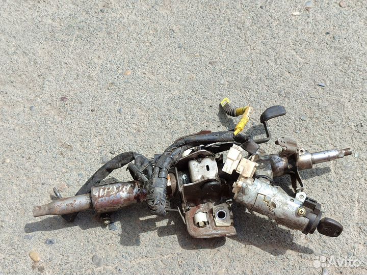 Рулевая колонка с замком Toyota Ipsum