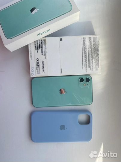 Телефон iPhone 11