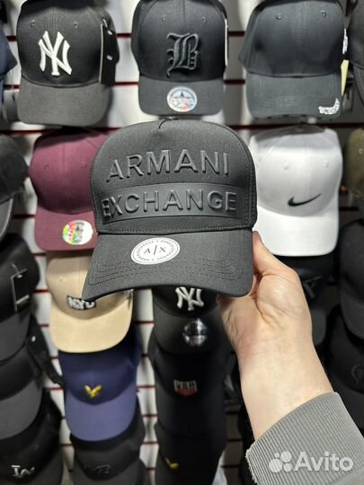 Кепка armani exchange
