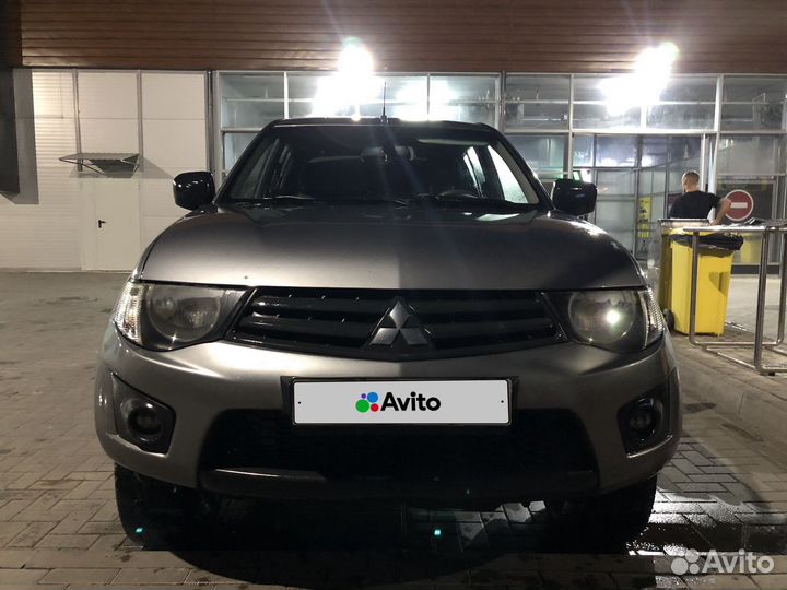 Mitsubishi L200 2.5 МТ, 2013, 320 000 км
