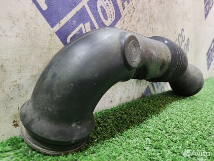 Патрубок воздушного фильтра Ford Fusion хэтчбек