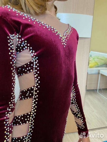 Купальник для художественной гимнастики