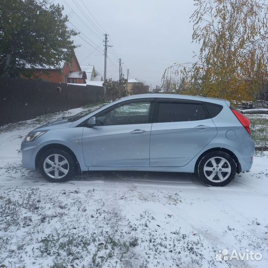 Hyundai Solaris 1.6 МТ, 2011, 220 000 км
