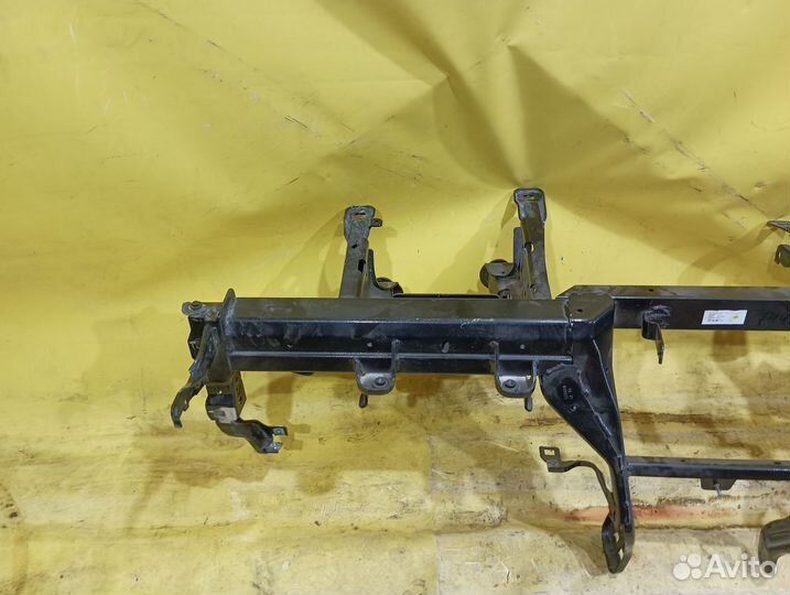 Усилитель торпедо Audi A4 B9 2015 Ауди а 4