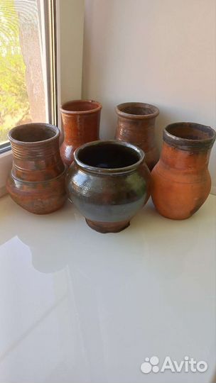 Старинная глиняная крынка