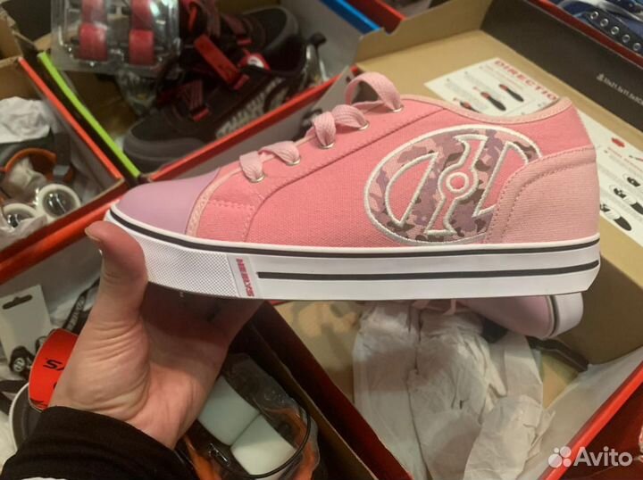 Кроссовки-ролики heelys