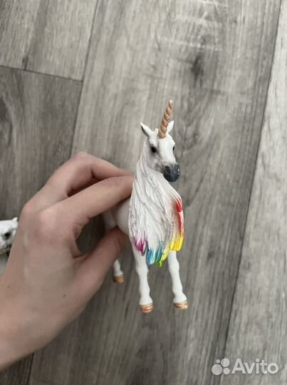 Фигурка колекционная