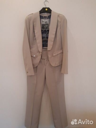 Костюм пиджак и брюки Silvian Heach Италия