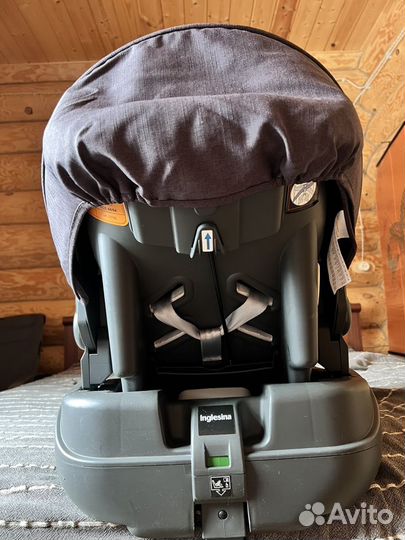 Автокресло Inglesina huggy multifix & база Isofix