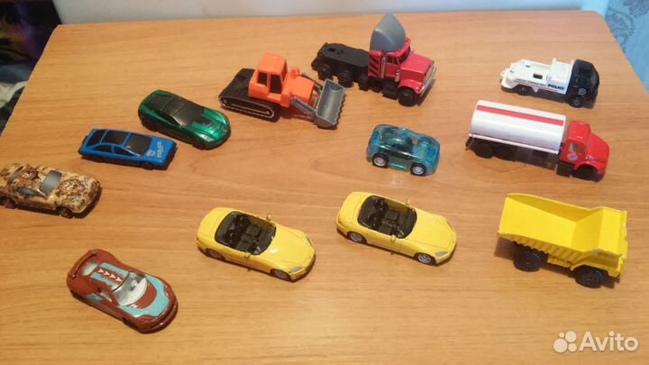 Машинки железные.Китай