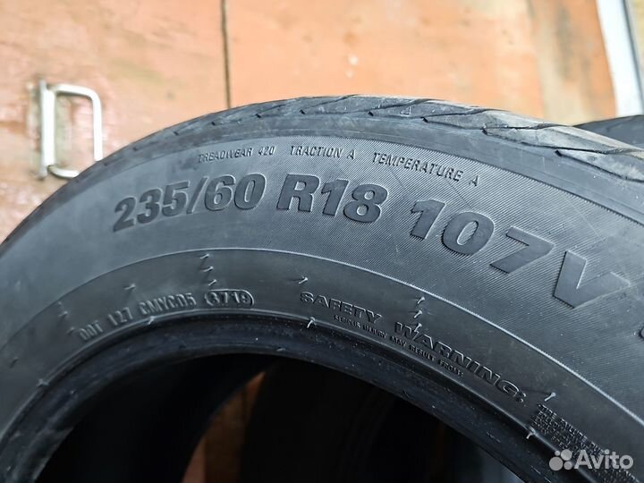 Kumho 846 235/60 R18 107V