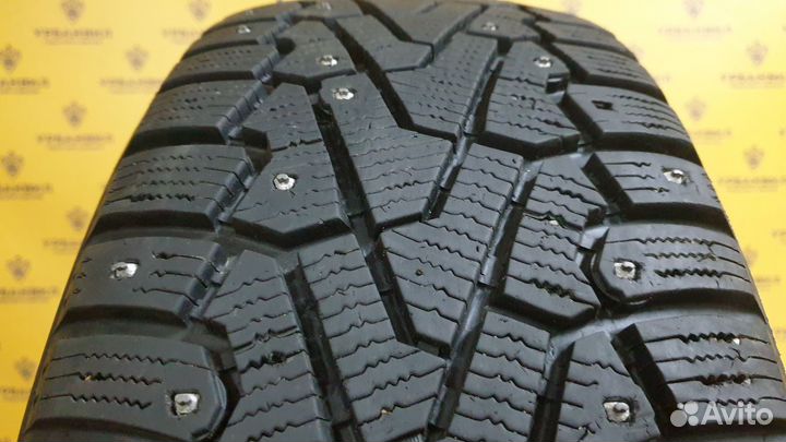 Pirelli Ice Zero 215/55 R17