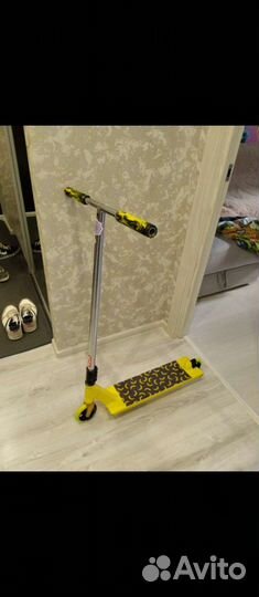 Трюковой самокат