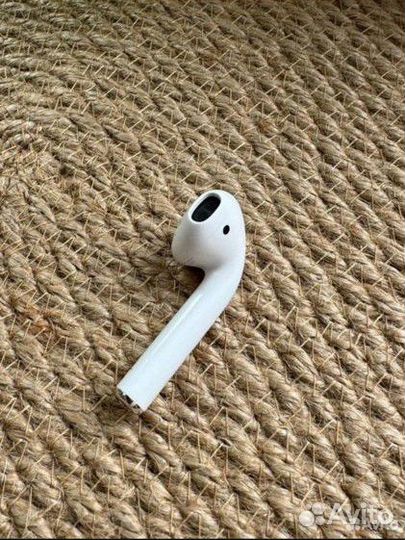 Apple airpods 2 наушник левый