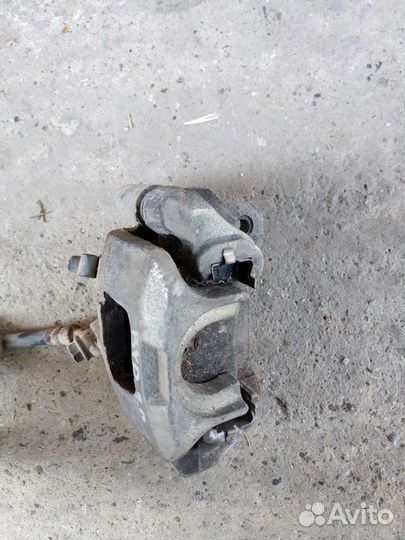 Суппорт BYD F3 задний левый 2012