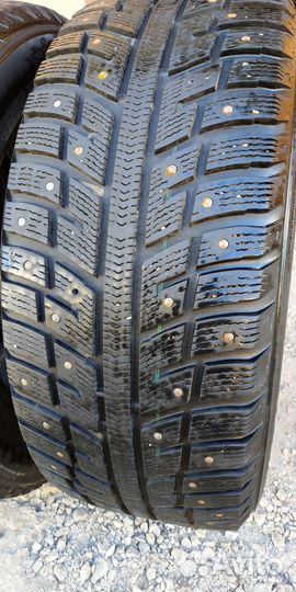 Kumho I'Zen KW22 215/55 R16 97T