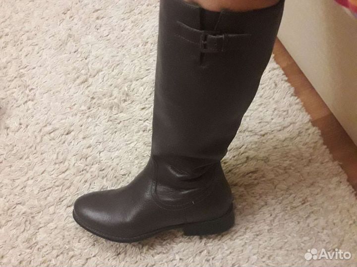 Сапоги осенние Индия новые кожа
