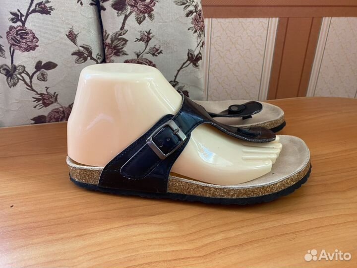 Шлепанцы через пальчик р. 38. Kufenberg