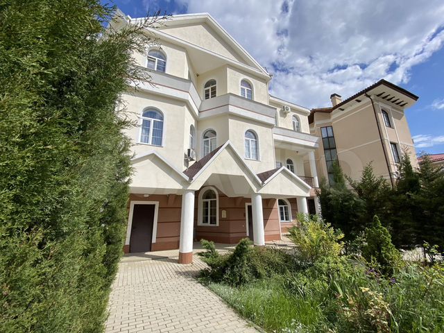 2-к. квартира, 42,8 м², 3/3 эт.